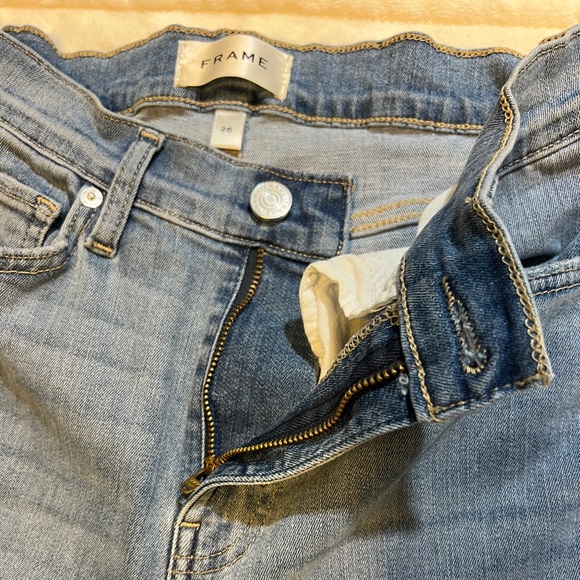FRAME Le Easy Flare Raw Hem Denim Jeans Womens Size 26 - Picture 4 of 9